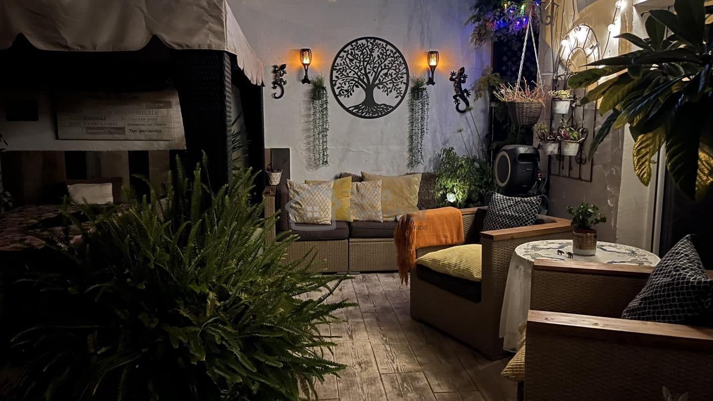 3 sypialnia Bungalow na sprzedaż w La Nucia z basenem garażem - 325 000 € (Ref: 8866447)