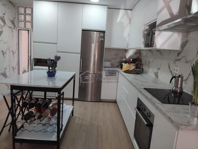Piso de 2 habitaciones en Centro Urbano, La Villajoyosa / Vila Joiosa en venta - 210.000 € (Ref: 8895917)