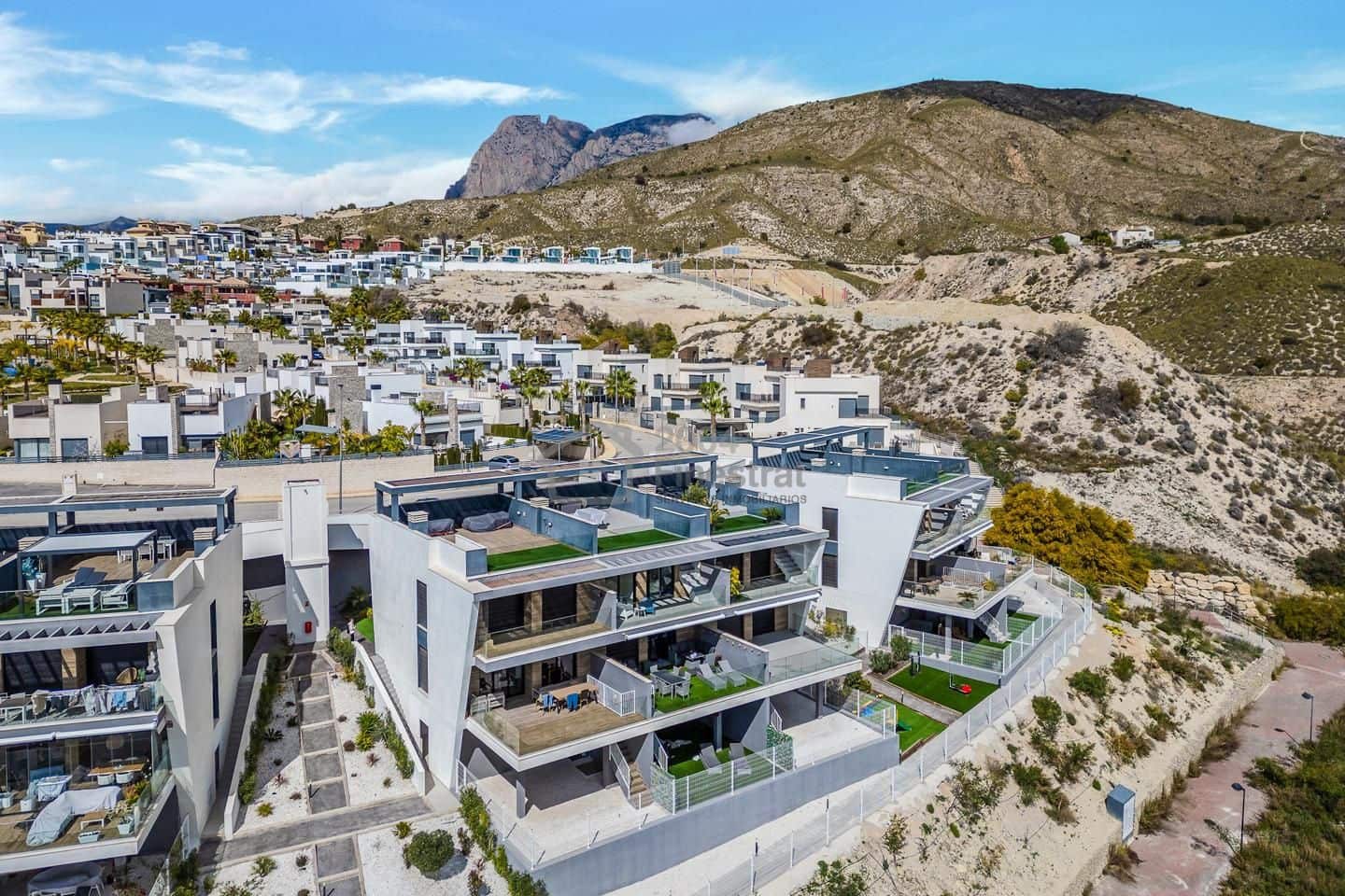 2 quarto Apartamento para venda em Finestrat com garagem - 385 000 € (Ref: 8929487)