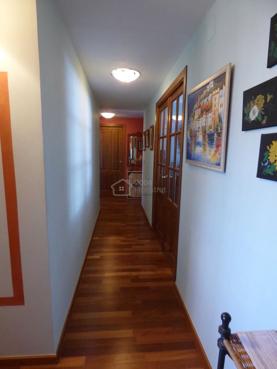 3 makuuhuone Asunto myytävänä paikassa Benidorm mukana uima-altaan 
autotalli - 295 000 € (Ref: 8939674)