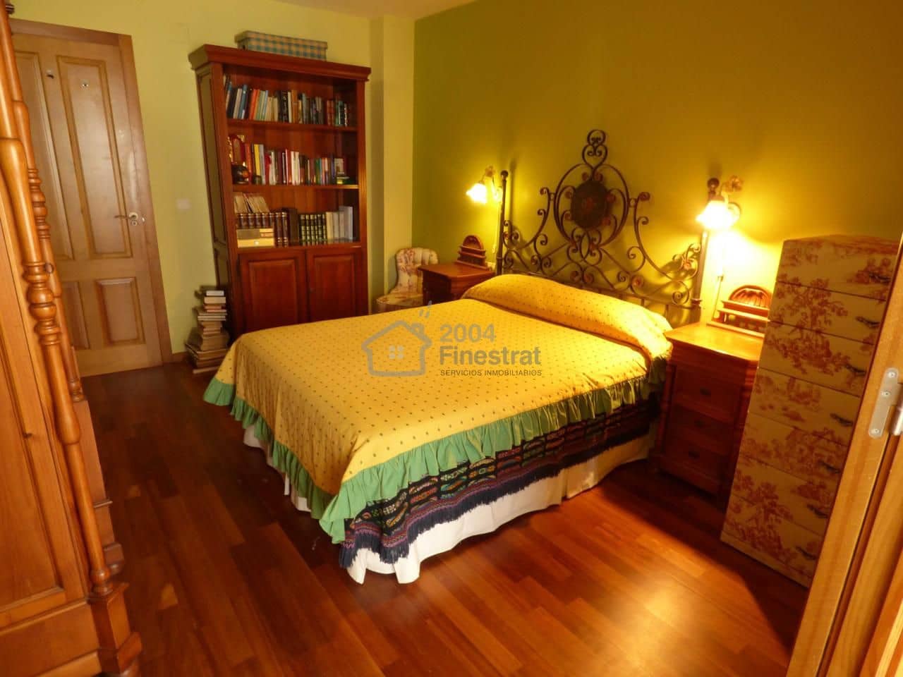 3 makuuhuone Asunto myytävänä paikassa Benidorm mukana uima-altaan 
autotalli - 295 000 € (Ref: 8939674)