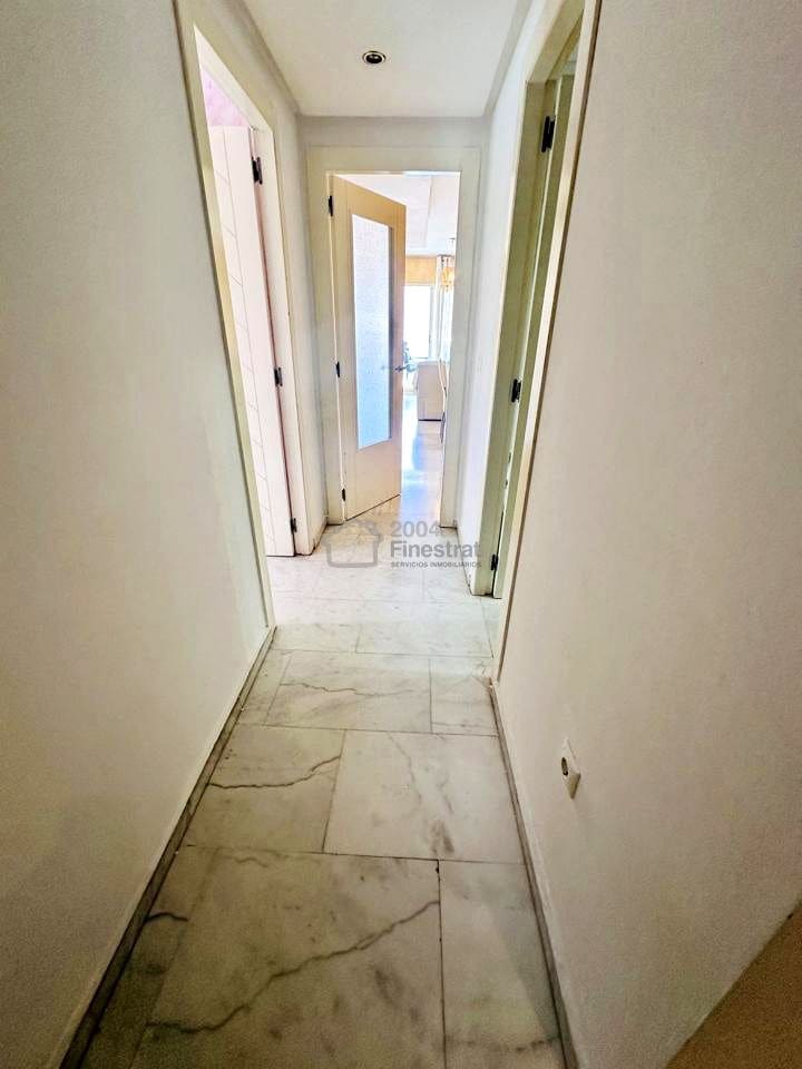 3 bedroom Flat for sale in La Villajoyosa / Vila Joiosa with pool - € 273,000 (Ref: 8987055)