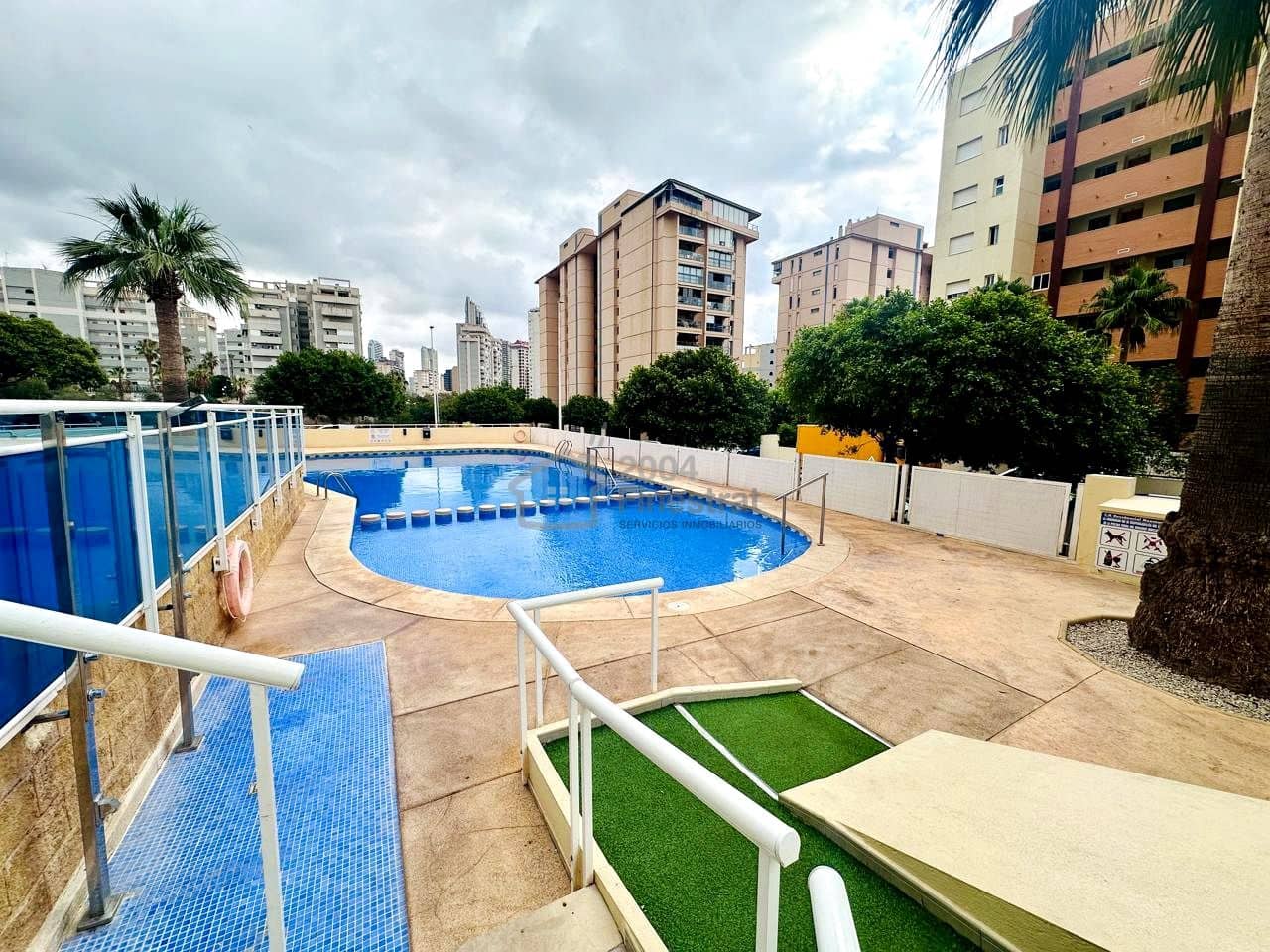 3 bedroom Flat for sale in La Villajoyosa / Vila Joiosa with pool - € 273,000 (Ref: 8987055)