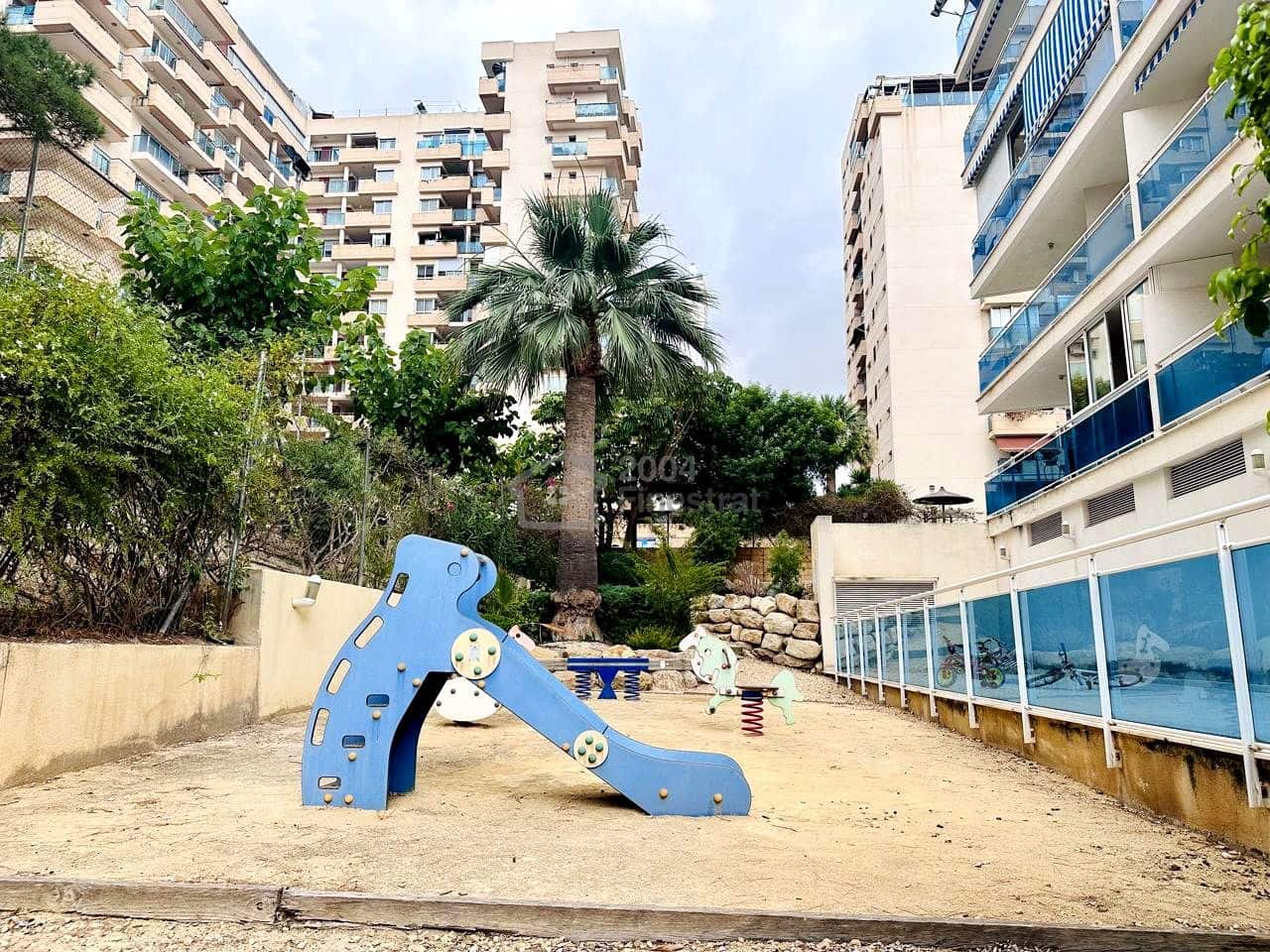 3 bedroom Flat for sale in La Villajoyosa / Vila Joiosa with pool - € 273,000 (Ref: 8987055)