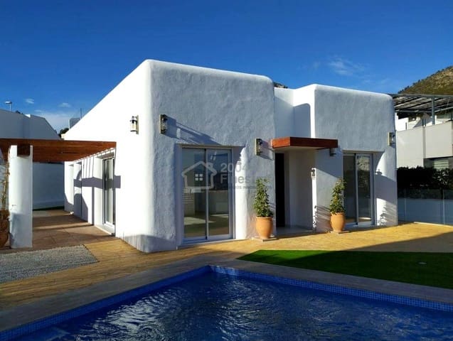 3 soverom Villa til salgs i Polop med svømmebasseng garasje - € 736 000 (Ref: 8992391)
