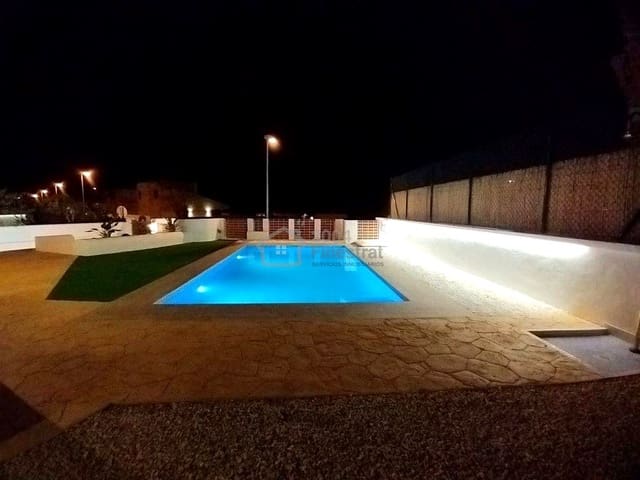 3 soverom Villa til salgs i Polop med svømmebasseng garasje - € 736 000 (Ref: 8992391)