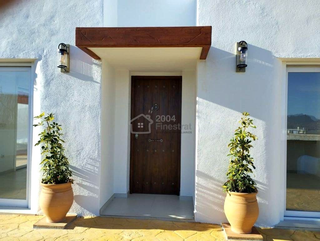 3 bedroom Villa for sale in Polop with pool garage - € 736,000 (Ref: 8992391)