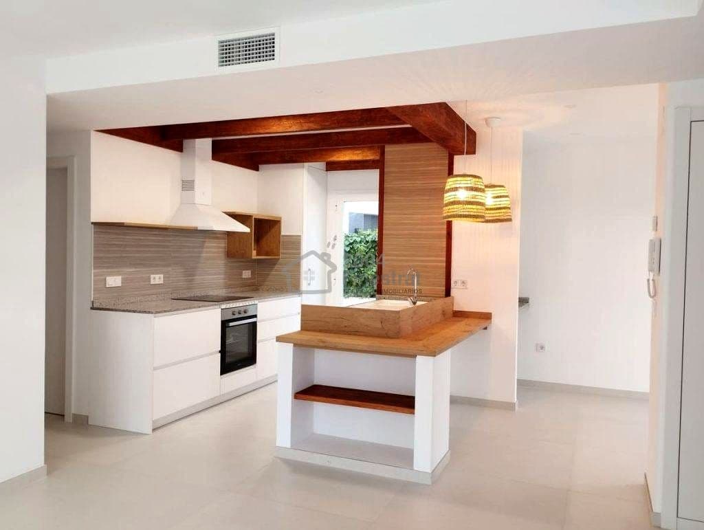3 bedroom Villa for sale in Polop with pool garage - € 736,000 (Ref: 8992391)