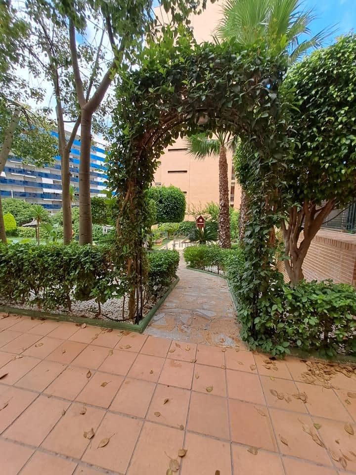 Piso de 2 habitaciones en La Villajoyosa / Vila Joiosa en venta con piscina garaje - 539.250 € (Ref: 9002088)