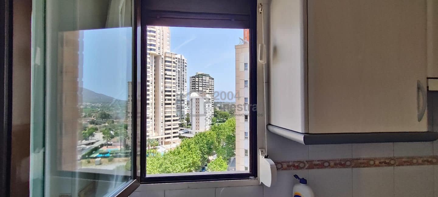 2 soveværelse Lejlighed til salg i Benidorm med garage - € 280.000 (Ref: 9051804)