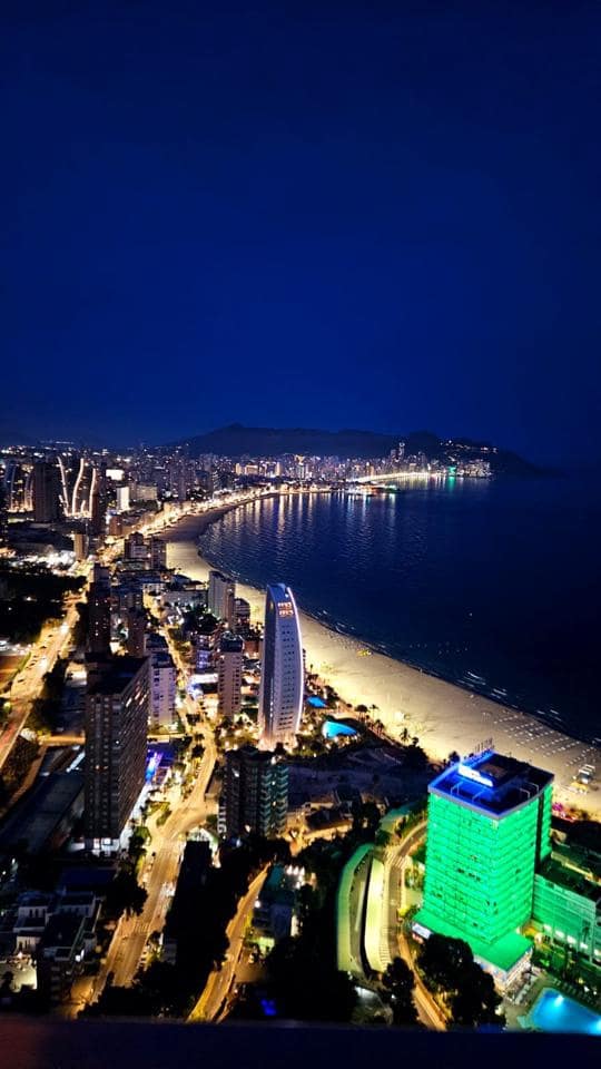 3 bedroom Flat for sale in Benidorm - € 690,000 (Ref: 9108164)