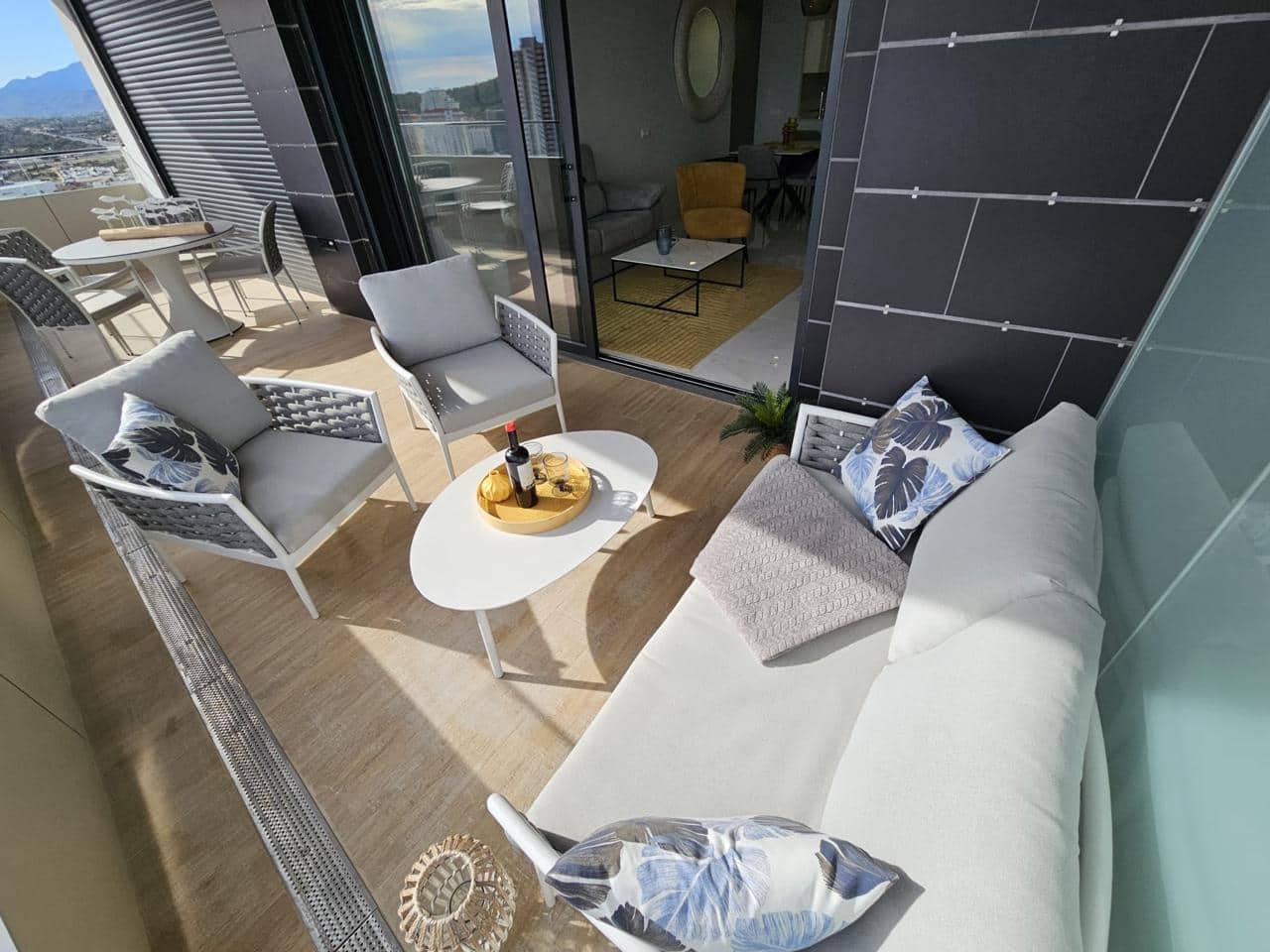 3 bedroom Flat for sale in Benidorm - € 690,000 (Ref: 9108164)