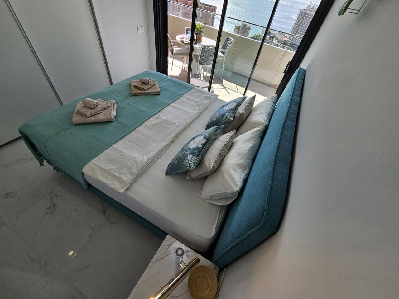 3 bedroom Flat for sale in Benidorm - € 690,000 (Ref: 9108164)