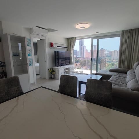 2 soveværelse Lejlighed til salg i Cala de Finestrat, Finestrat - € 275.000 (Ref: 9109408)