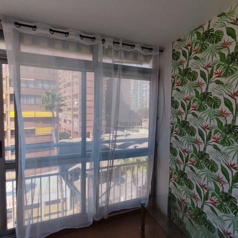 2 slaapkamer Flat te koop in Cala de Finestrat, Finestrat met garage - € 237.000 (Ref: 9126021)