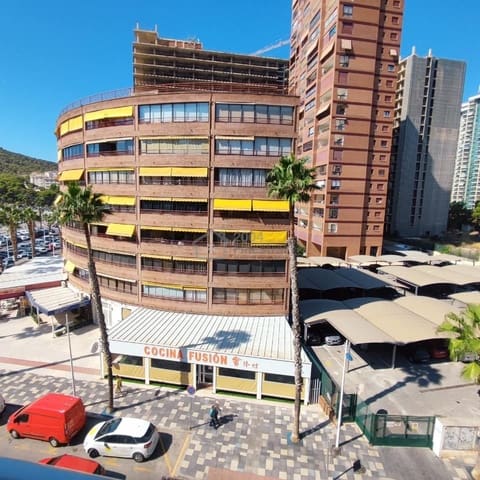 2 slaapkamer Flat te koop in Cala de Finestrat, Finestrat met garage - € 237.000 (Ref: 9126021)