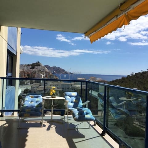 Piso de 1 habitación en La Cala de Villajoyosa, La Villajoyosa / Vila Joiosa en alquiler con piscina garaje - 850 € (Ref: 9129352)