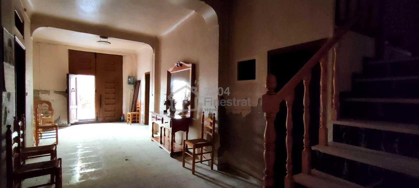 7 bedroom Villa for sale in Relleu - € 145,000 (Ref: 9131949)