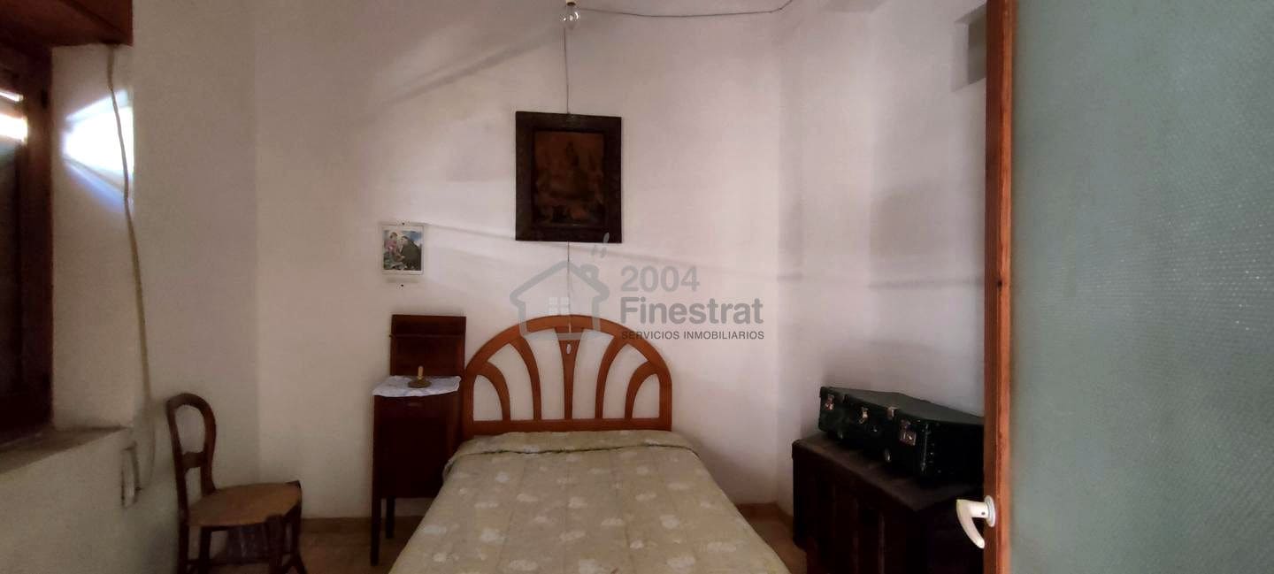 7 bedroom Villa for sale in Relleu - € 145,000 (Ref: 9131949)