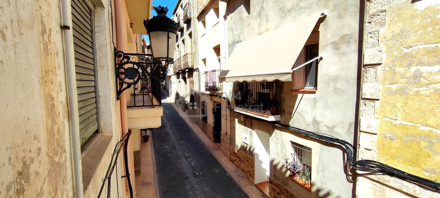 7 bedroom Villa for sale in Relleu - € 145,000 (Ref: 9131949)