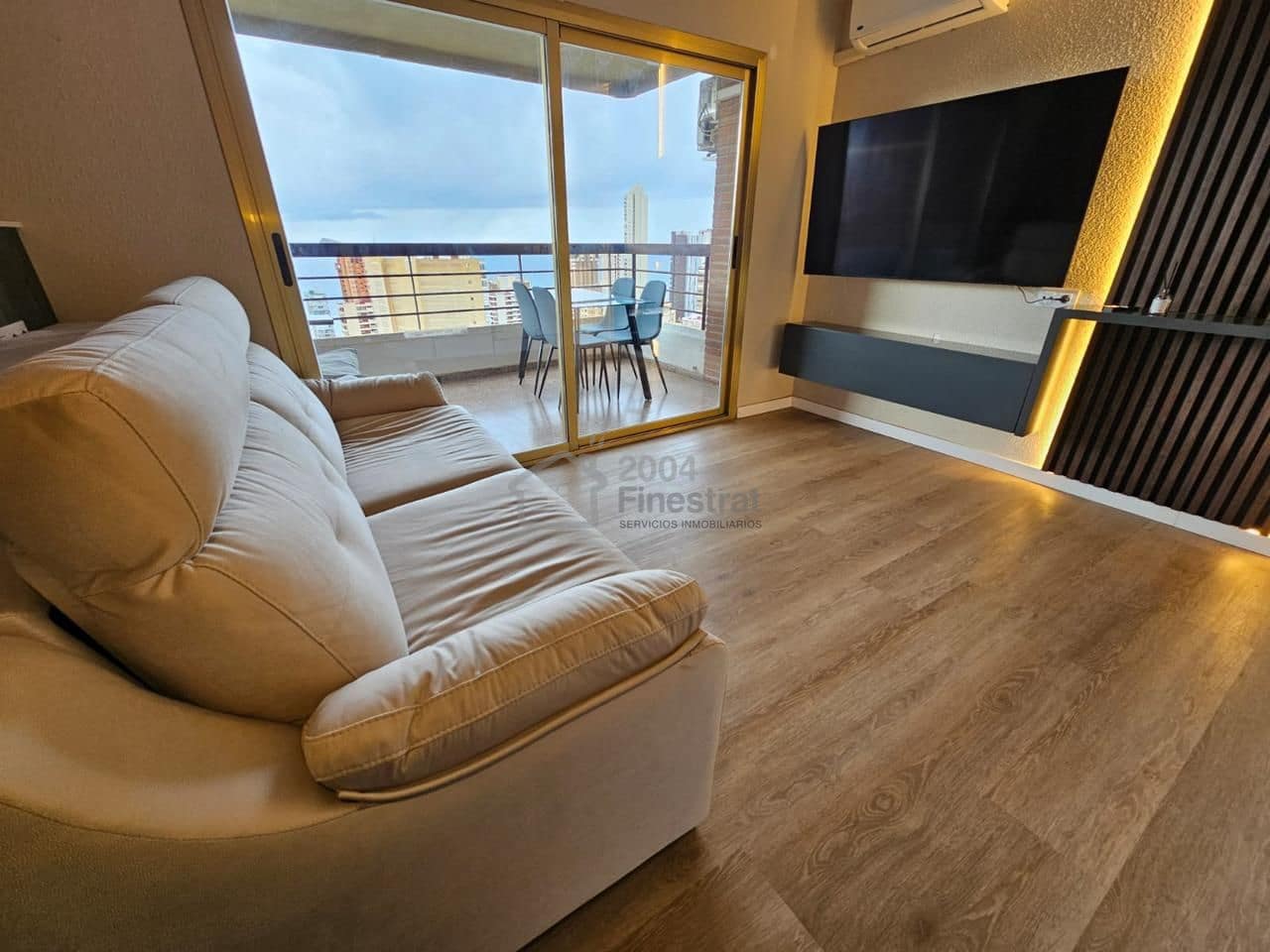 Leilighet til salgs i Benidorm med svømmebasseng garasje - € 200 000 (Ref: 9164373)