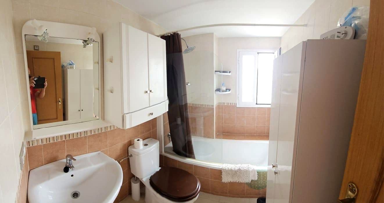 Flat for rent in Finestrat - € 700 (Ref: 9255569)