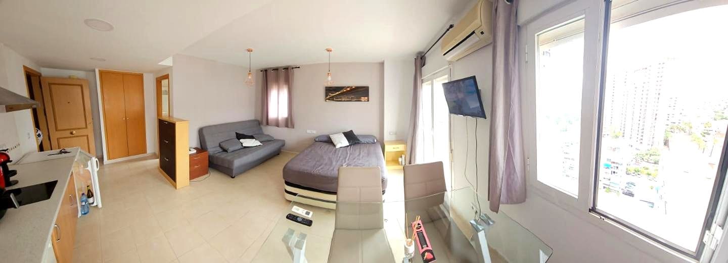 Flat for rent in Finestrat - € 700 (Ref: 9255569)