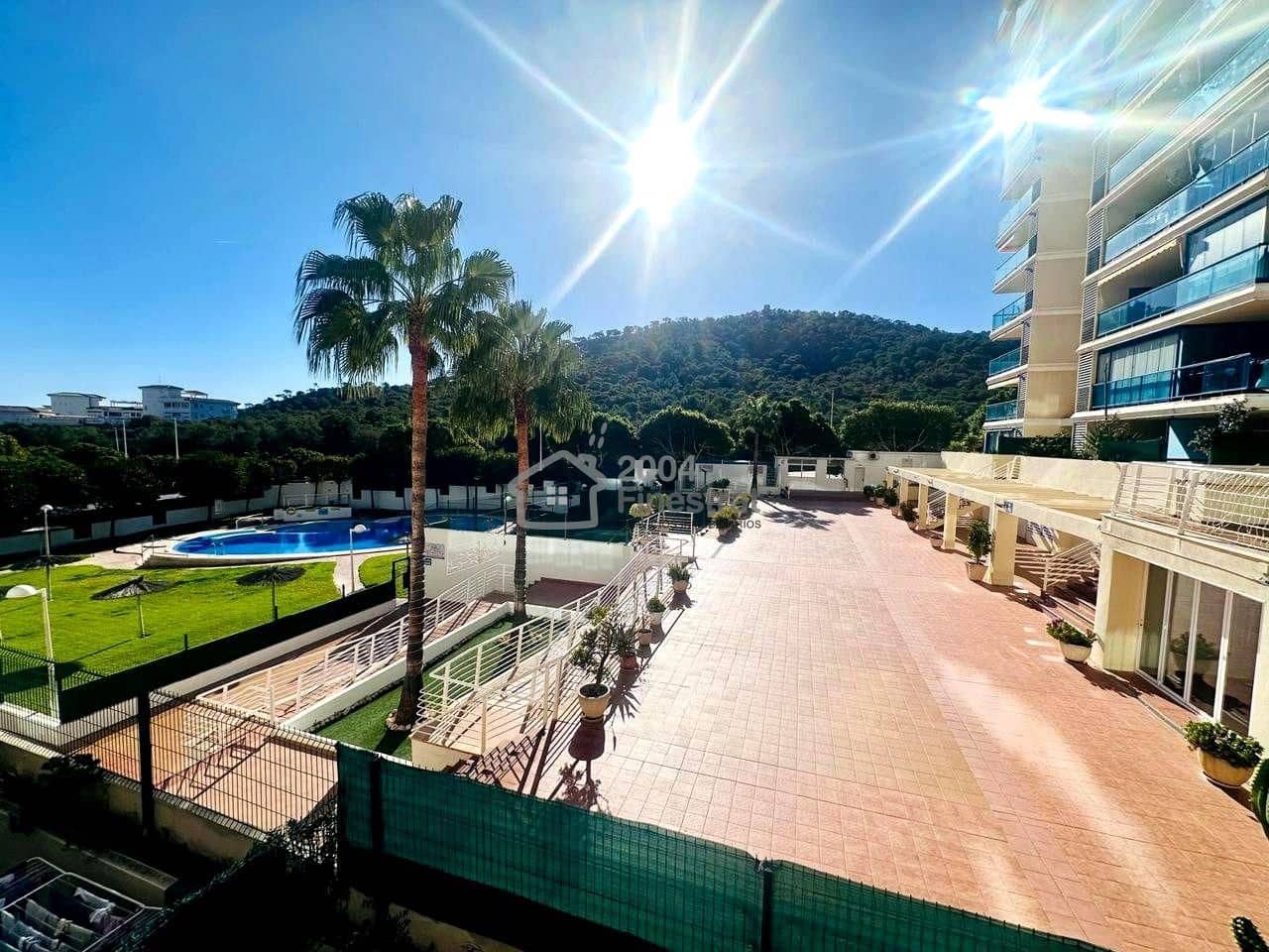 Piso de 2 habitaciones en La Villajoyosa / Vila Joiosa en venta con piscina garaje - 390.000 € (Ref: 9263456)