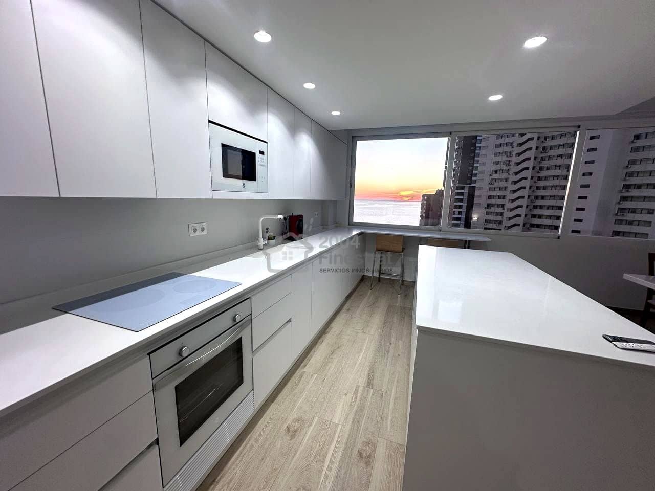 3 makuuhuone Asunto vuokrattavana paikassa Benidorm mukana 
autotalli - 1 800 € (Ref: 9301807)