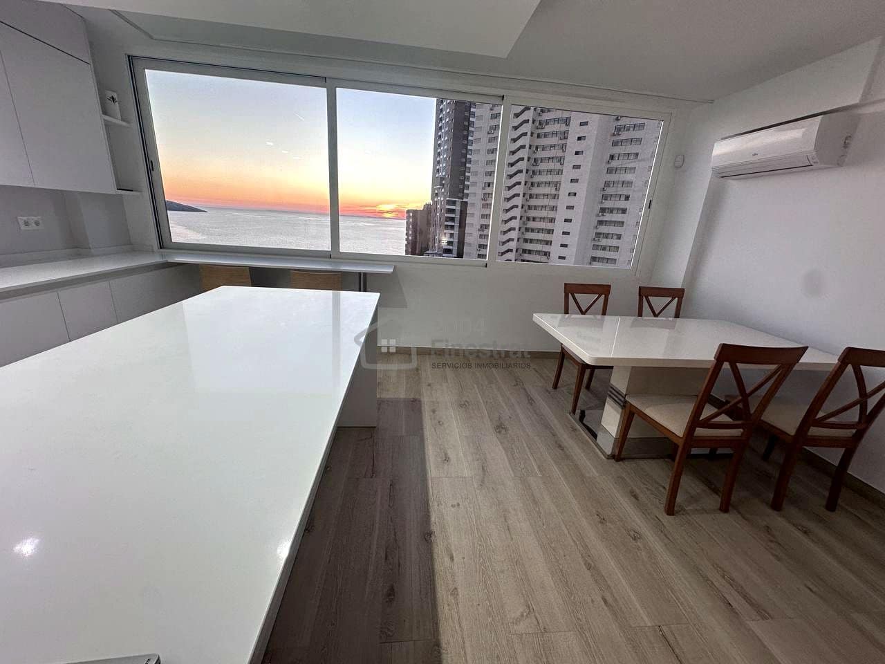 3 makuuhuone Asunto vuokrattavana paikassa Benidorm mukana 
autotalli - 1 800 € (Ref: 9301807)