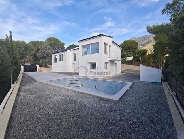 4 slaapkamer Villa te koop in Alhama Springs, Altea - € 835.000 (Ref: 9339217)