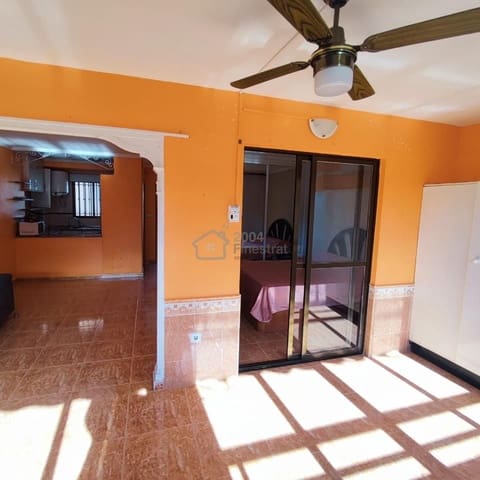 Piso de 2 habitaciones en Benidorm en venta - 185.000 € (Ref: 9344093)