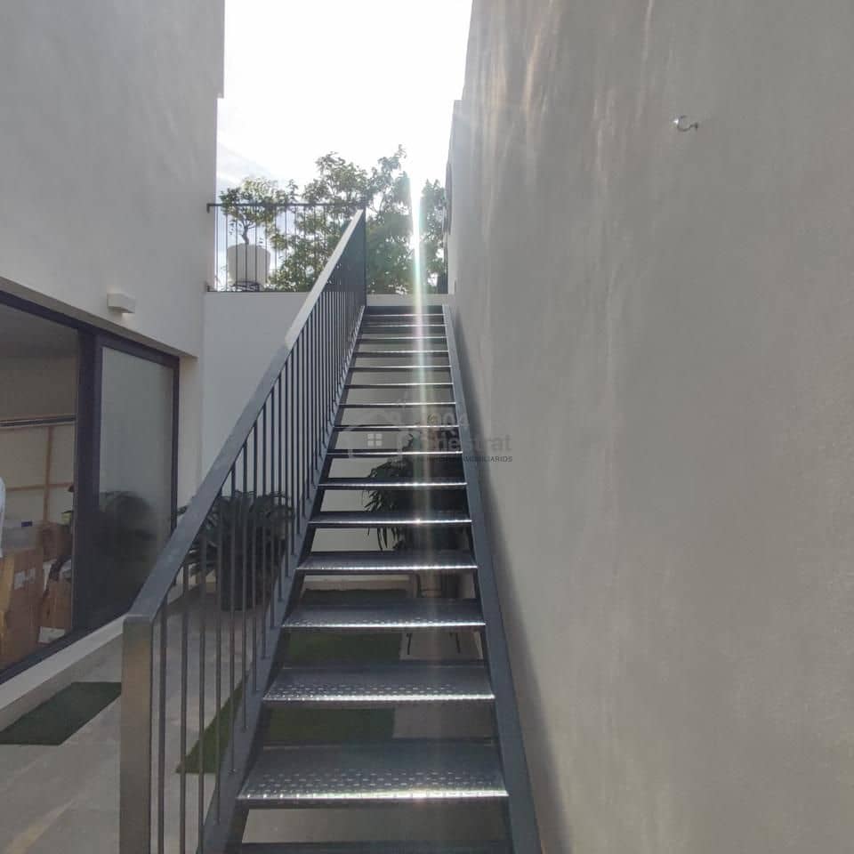 3 bedroom Villa for sale in Finestrat with pool garage - € 825,000 (Ref: 9348691)