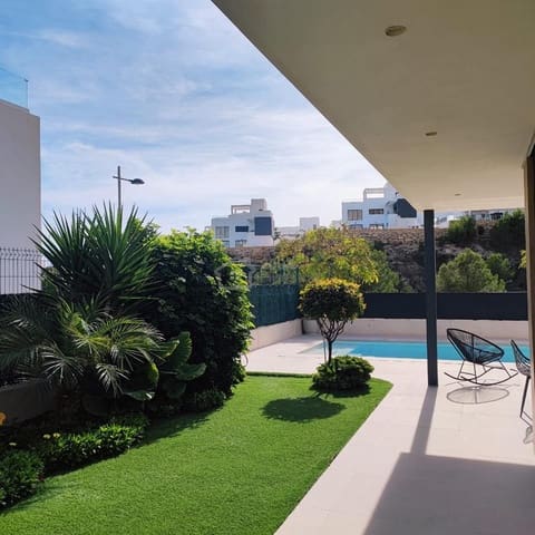 3 bedroom Villa for sale in Balcón de Finestrat - Terra Marina, Finestrat with pool garage - € 825,000 (Ref: 9348691)