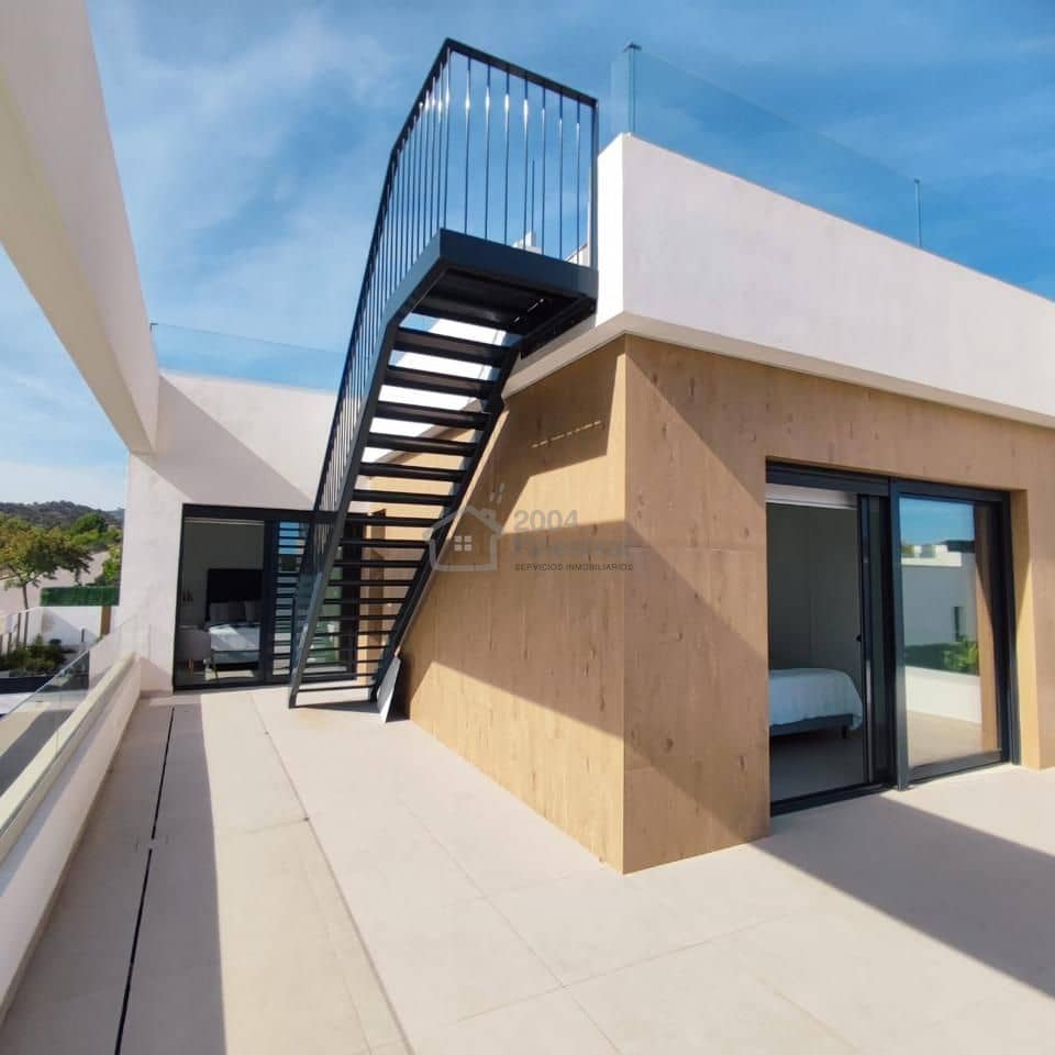 3 bedroom Villa for sale in Finestrat with pool garage - € 825,000 (Ref: 9348691)