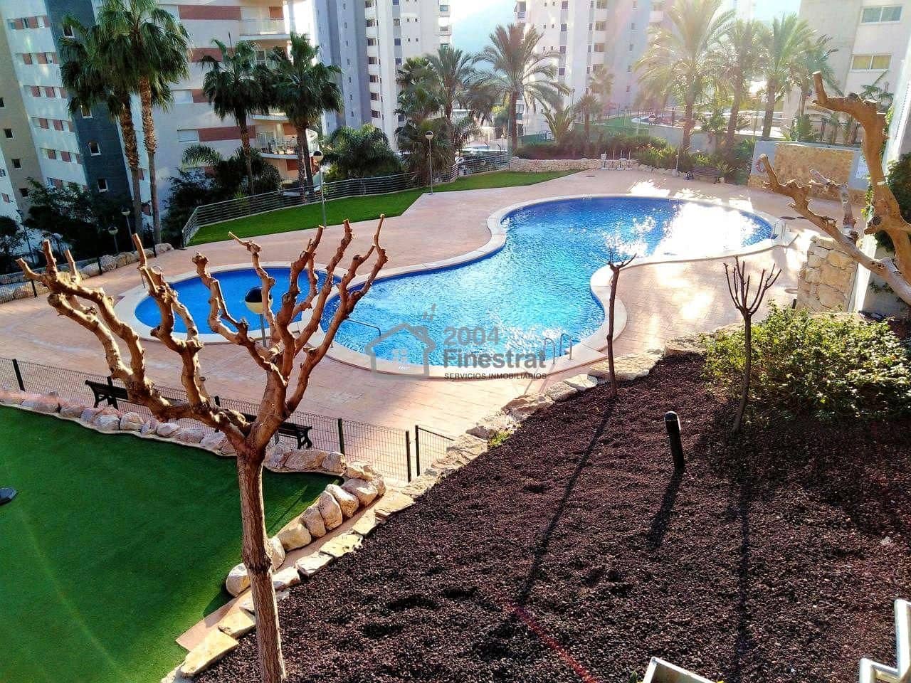 2 bedroom Flat for sale in Benidorm with pool garage - € 325,000 (Ref: 9352842)