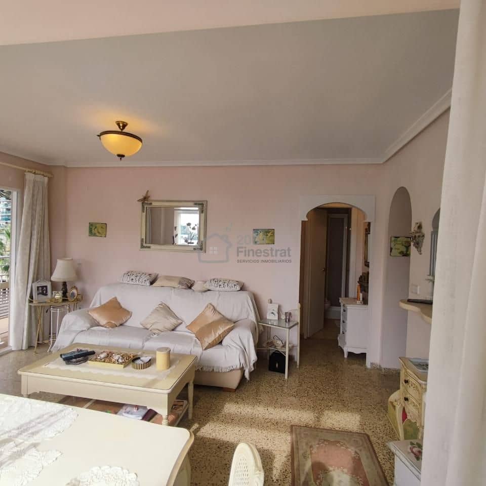 2 bedroom Flat for sale in Benidorm with garage - € 262,500 (Ref: 9363228)