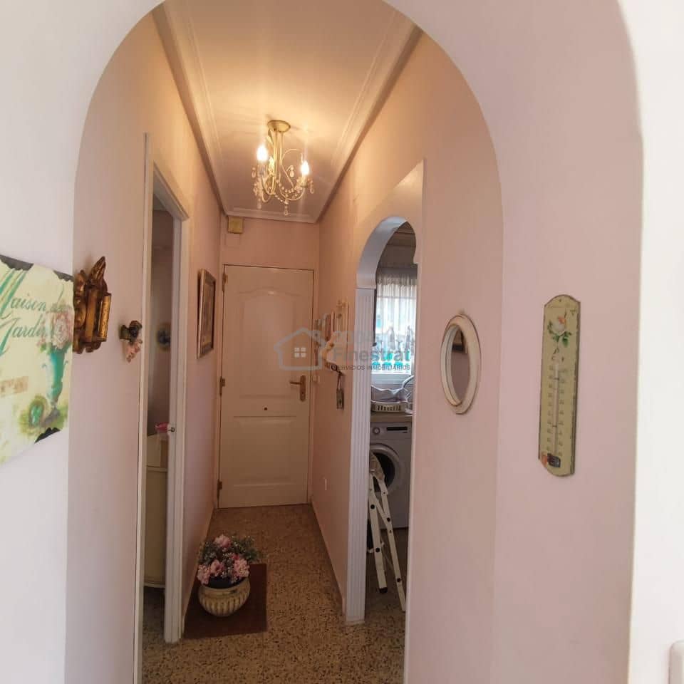 2 bedroom Flat for sale in Benidorm with garage - € 262,500 (Ref: 9363228)