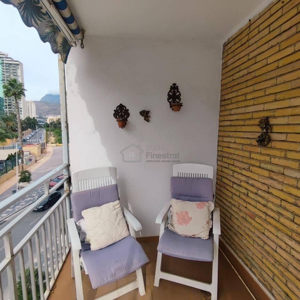2 bedroom Flat for sale in Benidorm with garage - € 262,500 (Ref: 9363228)