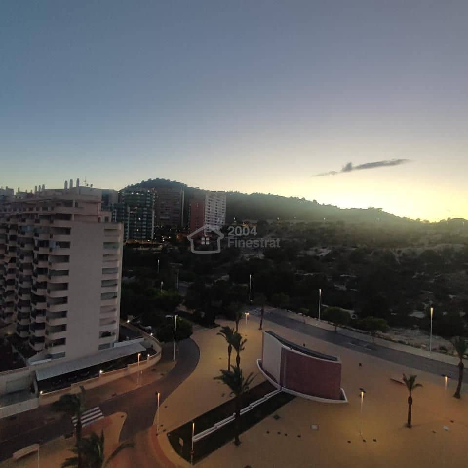 2 bedroom Flat for sale in La Villajoyosa / Vila Joiosa - € 273,000 (Ref: 9374134)