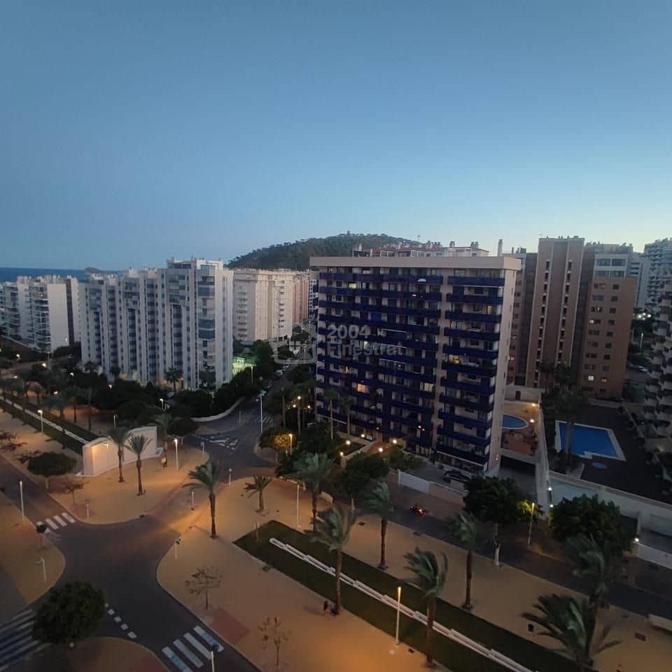 2 bedroom Flat for sale in La Villajoyosa / Vila Joiosa - € 273,000 (Ref: 9374134)