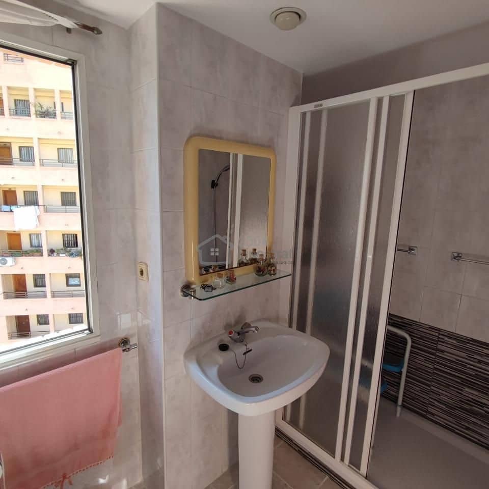 3 bedroom Flat for sale in Benidorm - € 265,000 (Ref: 9383597)