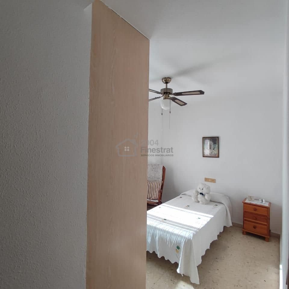 3 bedroom Flat for sale in Benidorm - € 265,000 (Ref: 9383597)