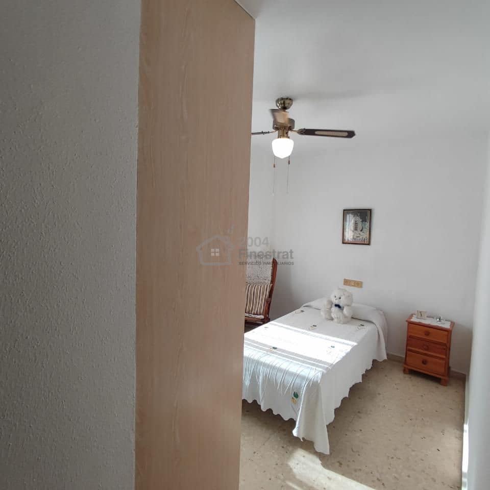 3 bedroom Flat for sale in Benidorm - € 265,000 (Ref: 9383597)