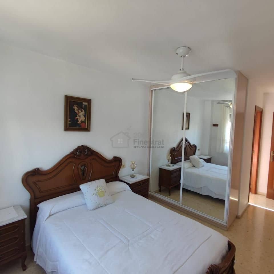3 bedroom Flat for sale in Benidorm - € 265,000 (Ref: 9383597)