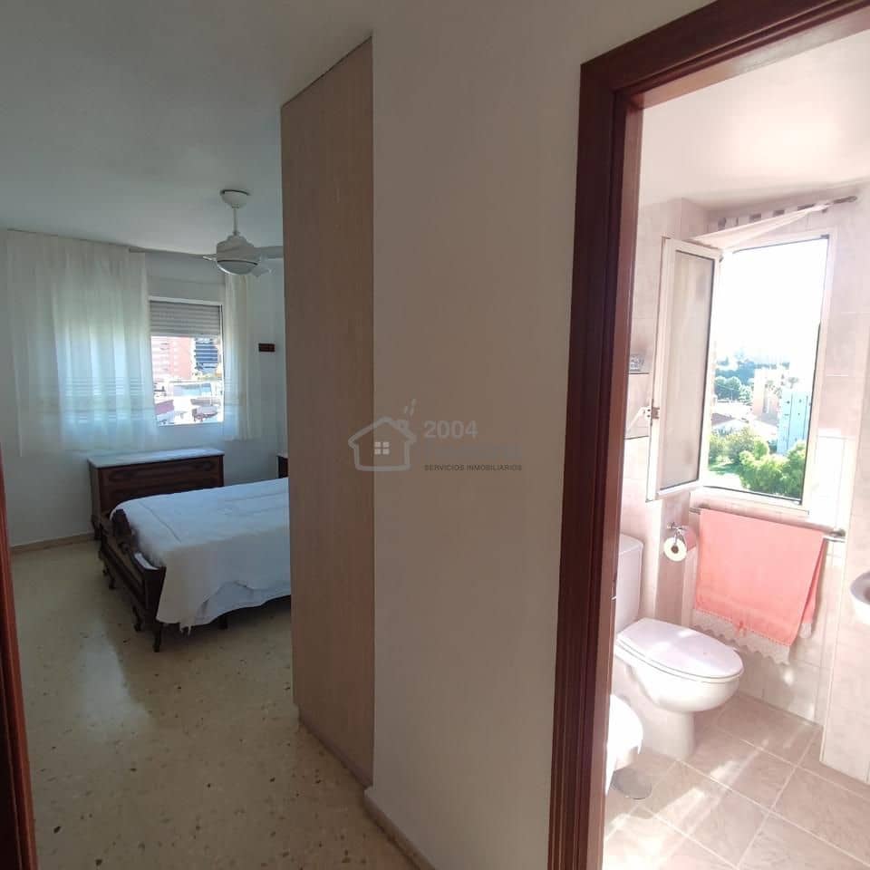 3 bedroom Flat for sale in Benidorm - € 265,000 (Ref: 9383597)