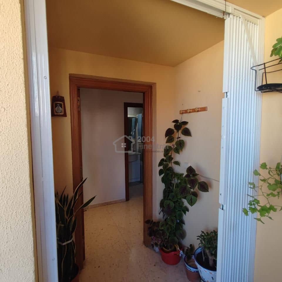3 bedroom Flat for sale in Benidorm - € 265,000 (Ref: 9383597)