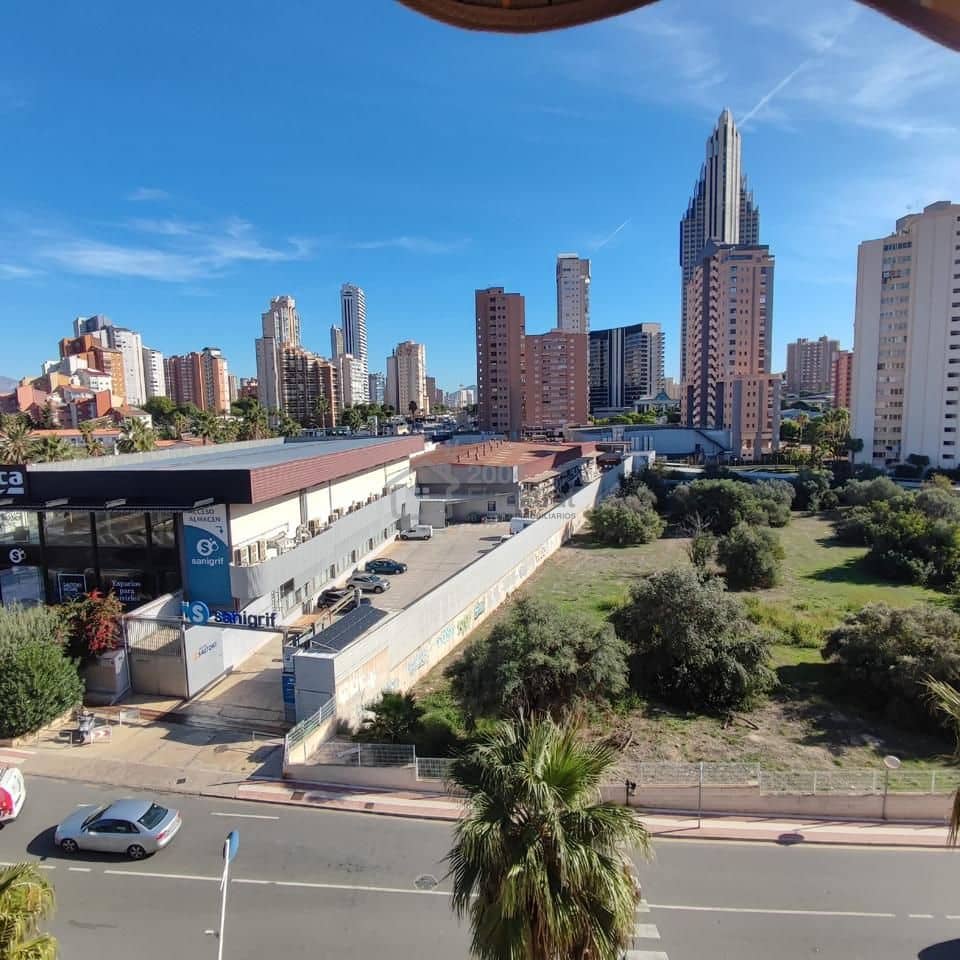 3 bedroom Flat for sale in Benidorm - € 265,000 (Ref: 9383597)