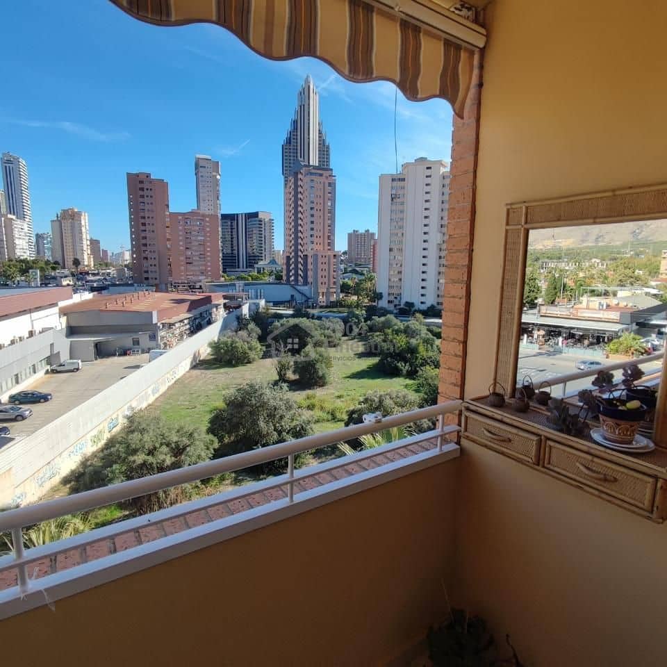 3 bedroom Flat for sale in Benidorm - € 265,000 (Ref: 9383597)