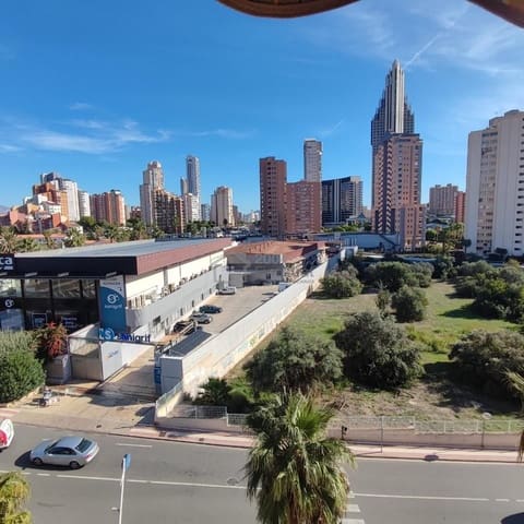 3 bedroom Flat for sale in Benidorm - € 265,000 (Ref: 9383597)